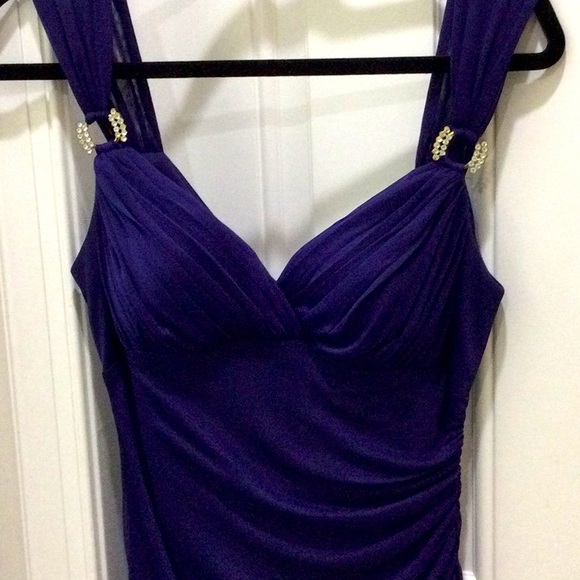 Betsy & Adam Long Gown in blue with rhinestone accents size 10 - Picture 3 of 9